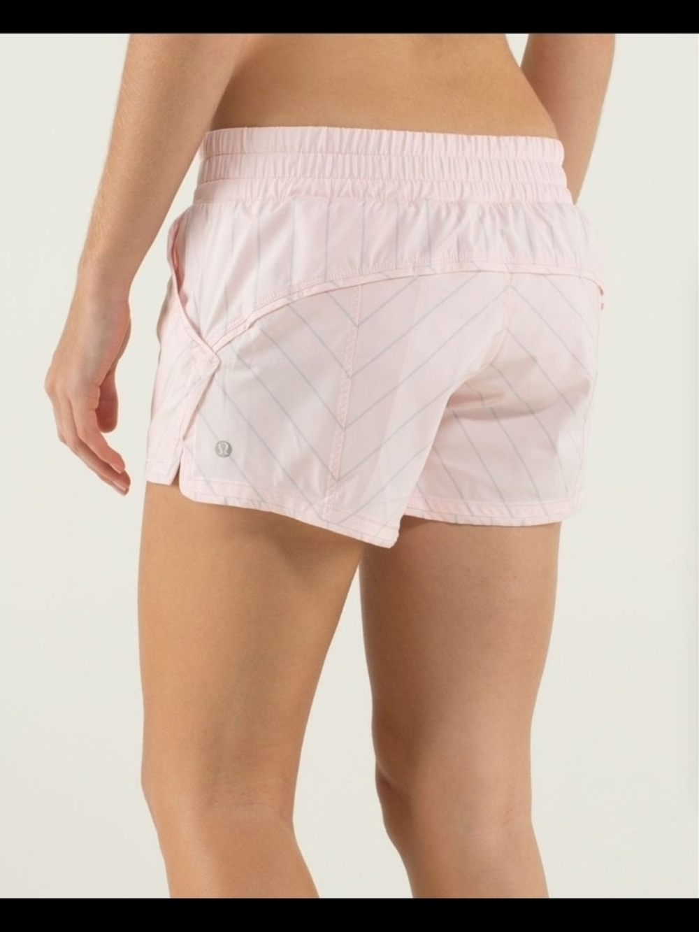 Lululemon Shake & Break Short